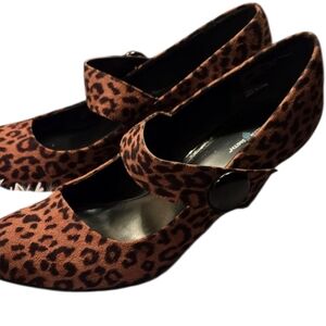 Jaclyn Smith Mary Jane Cheetah Print 3 inch High Heels Women Shoes Size 9M